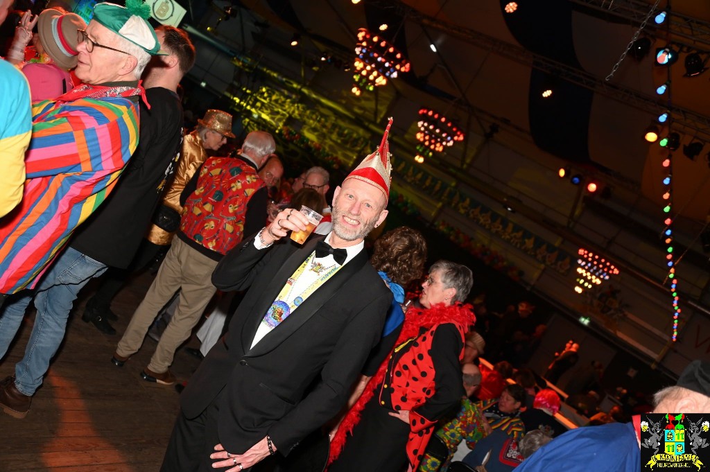 ../Images/Seniorenmiddag 2023 410.jpg